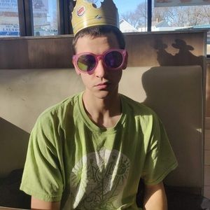 Meet your Posher, Chris